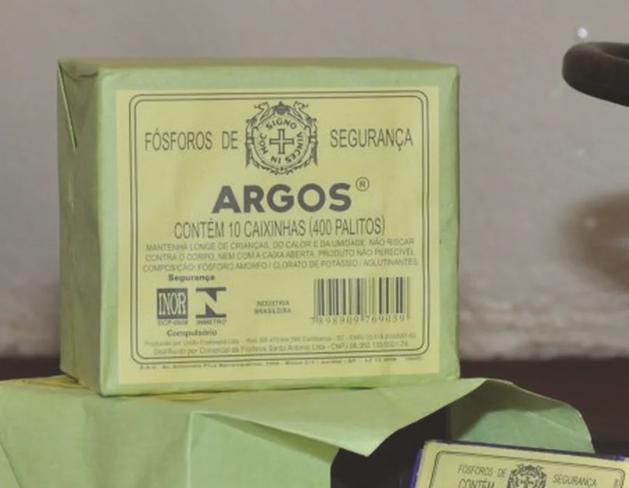 Pacote de fósforos de segurança Argos com 10 caixinhas